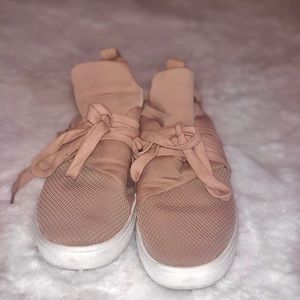 STEVE MADDEN BLUSH LANCER SHOES
